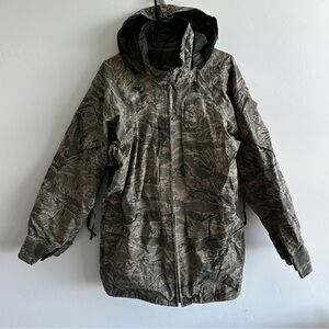 USAF APECS ABU Digital Tiger Stripe Camo Parka Jacket GoreTex - Medium Long